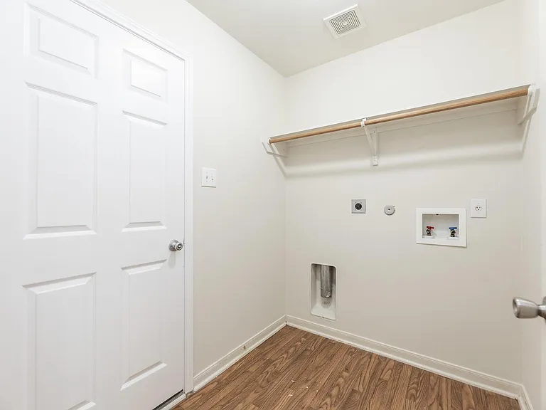 3910 Enclave Mist Ln — Photo 30
