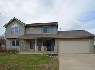 7345 S Countryside Dr, Franklin, WI 53132