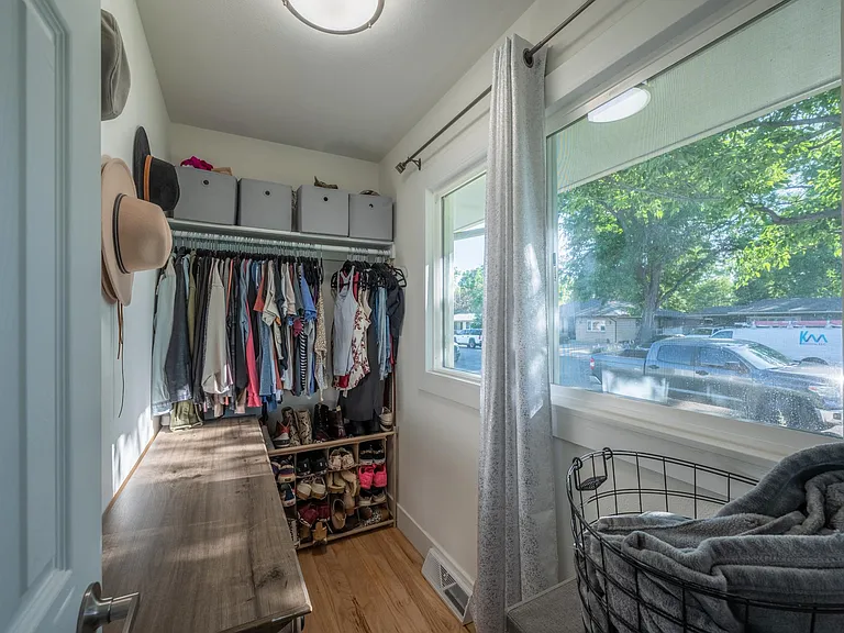1314 Aspen St — Photo 13