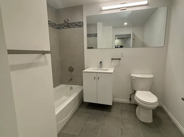 45 West 81st Street image 7 of 10