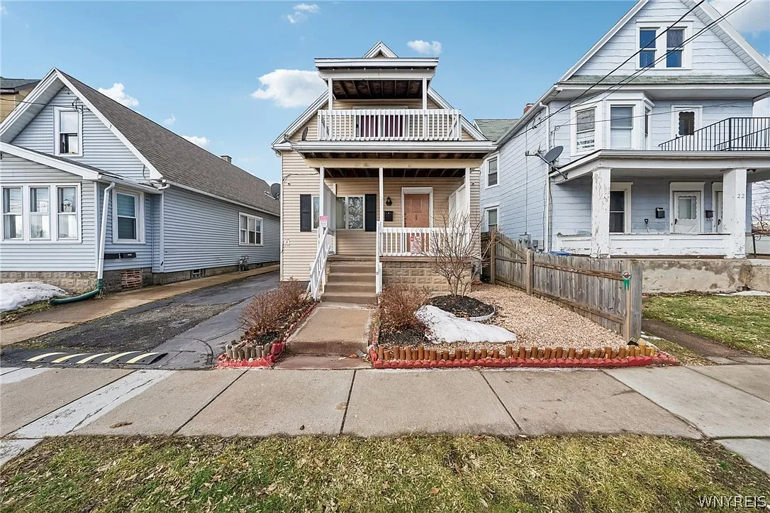 20 Deer St photo 1