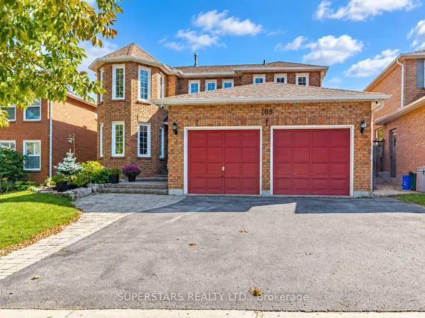 109 Heathwood Heights Dr, Aurora, ON L4G 4W4