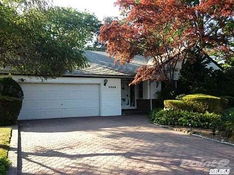 1st image of 1708 Lakeview Dr