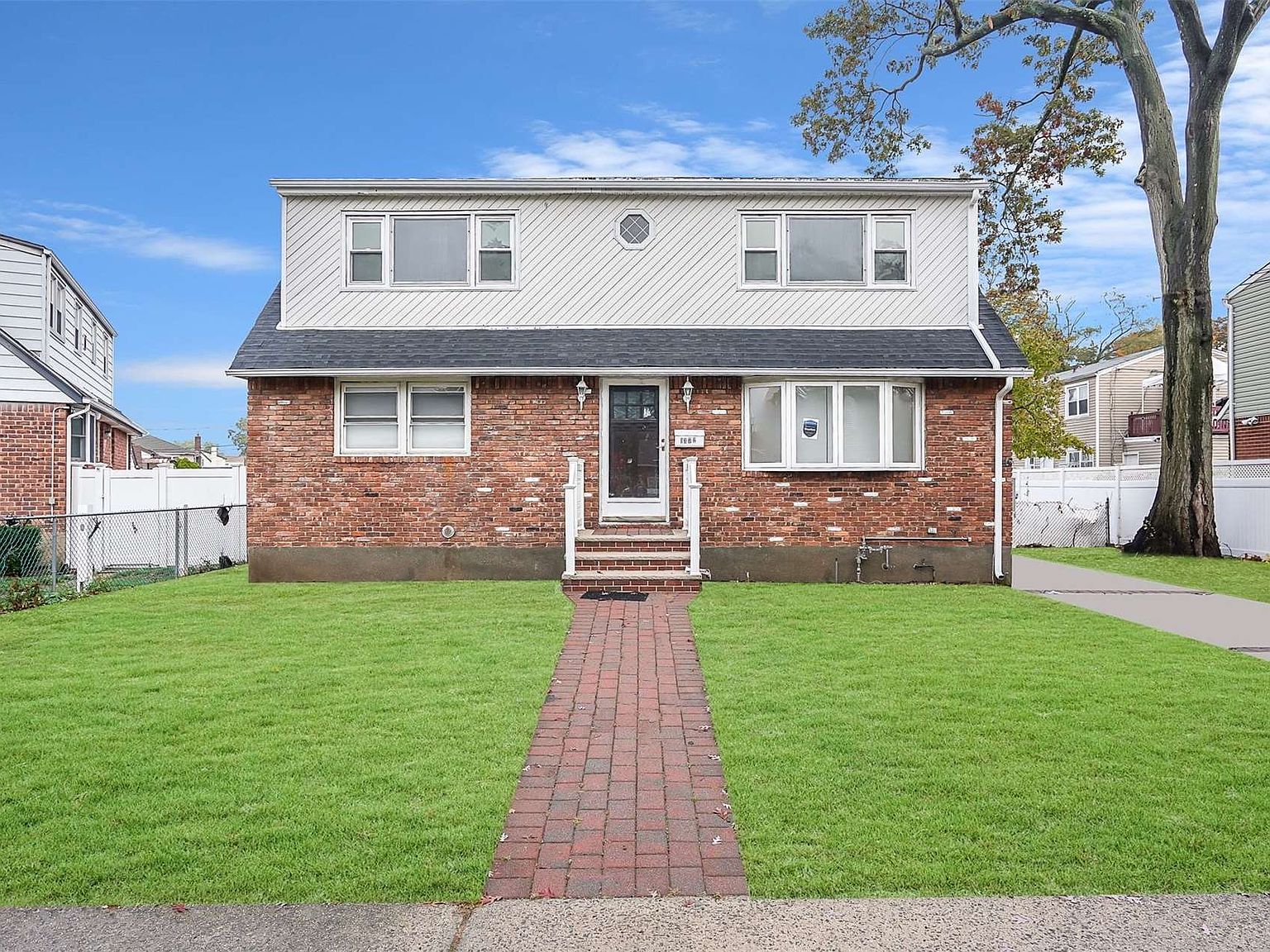 1372 L Street, Elmont, NY 11003 Zillow