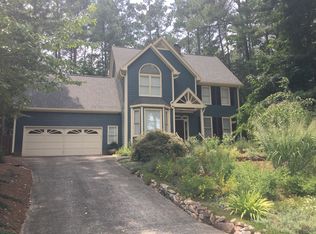 106 Baskerville Cir, Chapel Hill, NC 27517