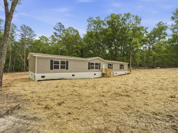 1291 Congress Rd, Eastover, SC 29044