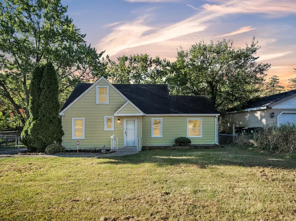 713 Pontiac Ct, Round Lake Heights, IL 60073