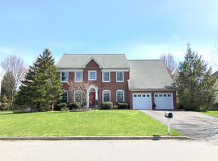 4624 Virginia Dr, Bethlehem, PA 18017