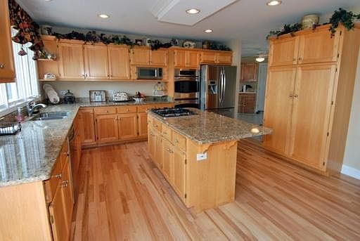 5th image of 22859 Marina Dr