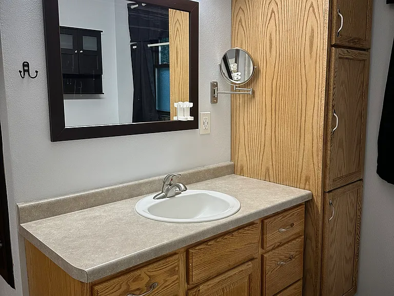 1621 Southridge Dr — Photo 11