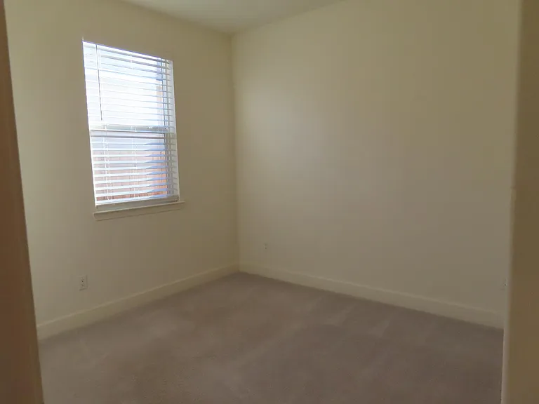6771 Lookout Peak Dr — Photo 36