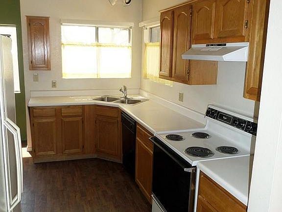 2nd image of 18436 N 36th Ave