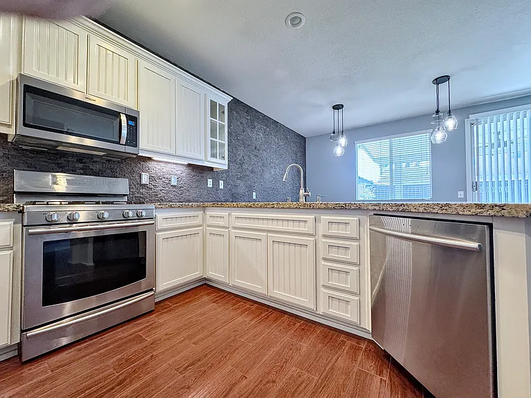 7096 Misty Mdw — Photo 7