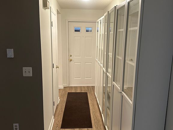 4th image of 482 East St APT 11
