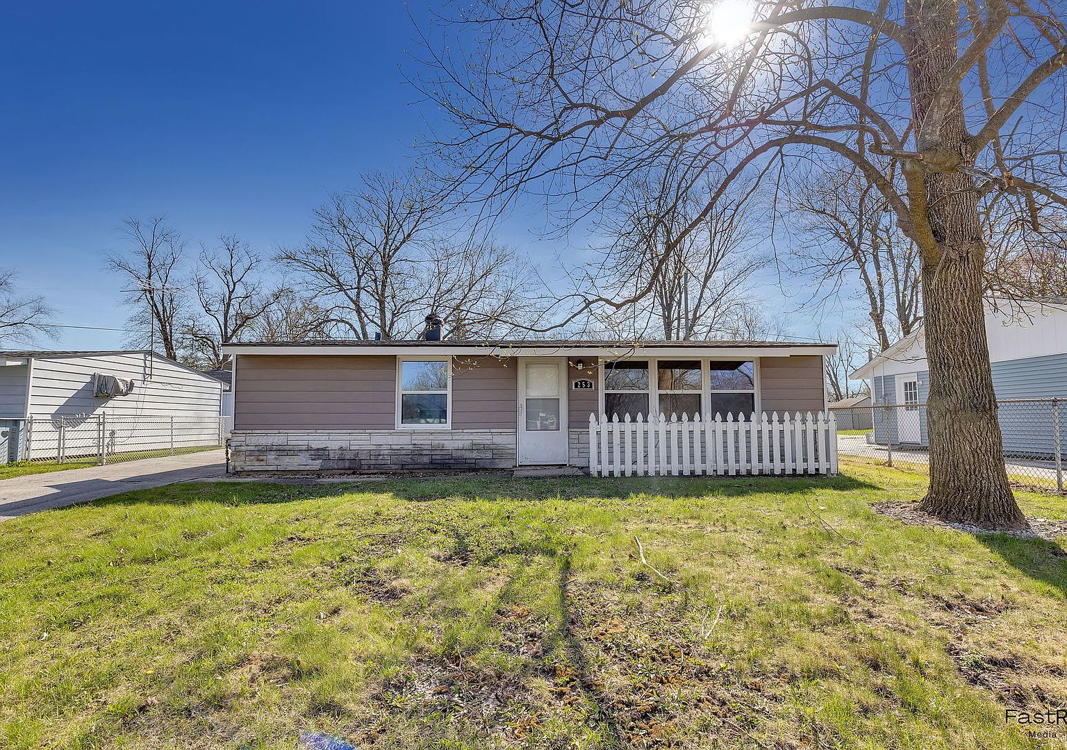 253 Tiverton Ln, Steger, IL 60475 Zillow