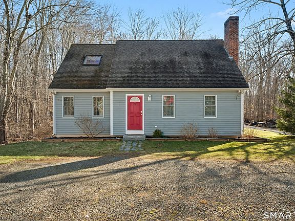 2nd image of 1941 Moose Hill Road