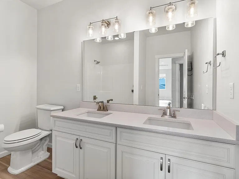 Upstairs Bathroom