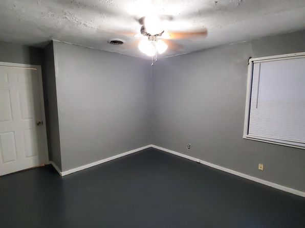 (undisclosed Address)