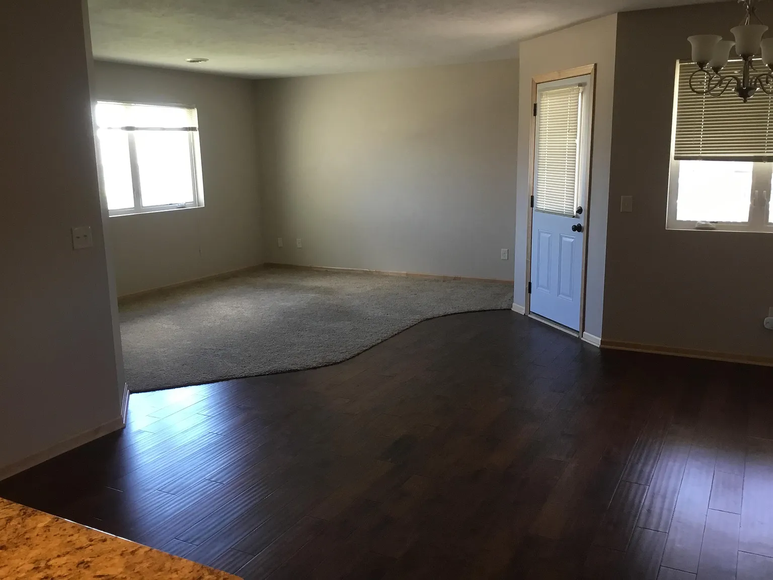 2808 40th Avenue SE - Unit 3 — Photo 2