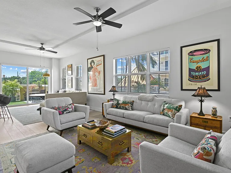3940 N Flagler Dr #206 — Photo 4