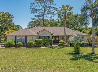 511 Valley Forge Rd E, Neptune Beach, FL 32266