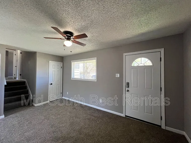 2705 Nix Cv — Photo 8