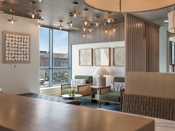 5th image of 646 Ocean Ave #618
