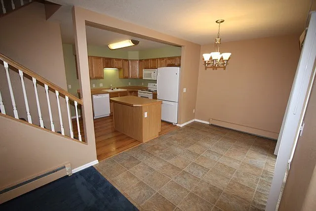 8385 Duben Ave #7 — Photo 2