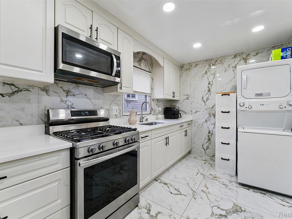 17134 Robert St, photo 20