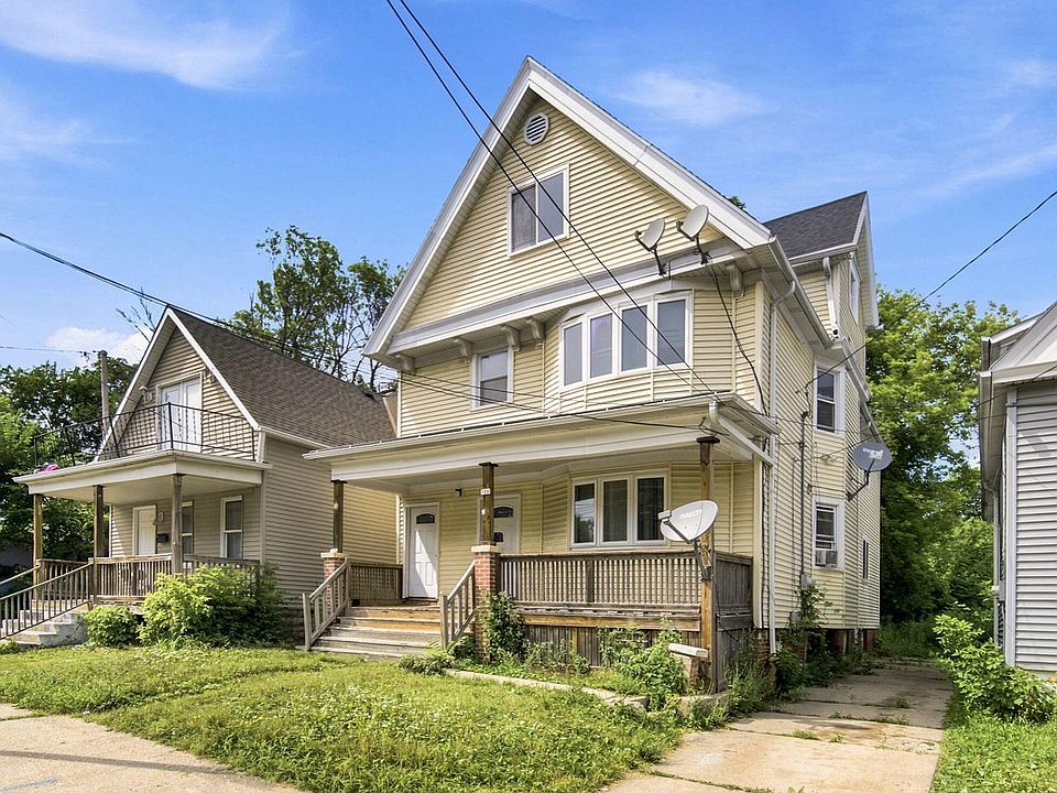 1st image of 126 W Concordia AVENUE #128