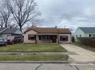 26193 Nagel St, Roseville, MI