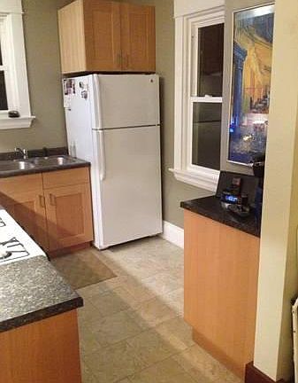 3rd image of 4212 32nd Ave #B
