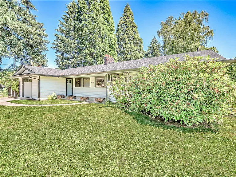 2030 NE 140th Ave — Photo 11