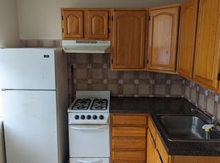 75-18 Metropolitan Ave #2, Middle Village, NY 11379