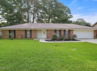 62 Fenceway Dr, Brandon, MS 39042