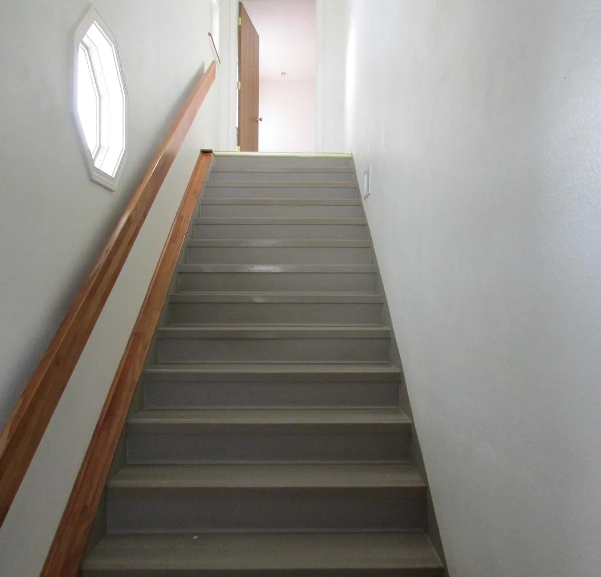 2152 Frances Street — Photo 2