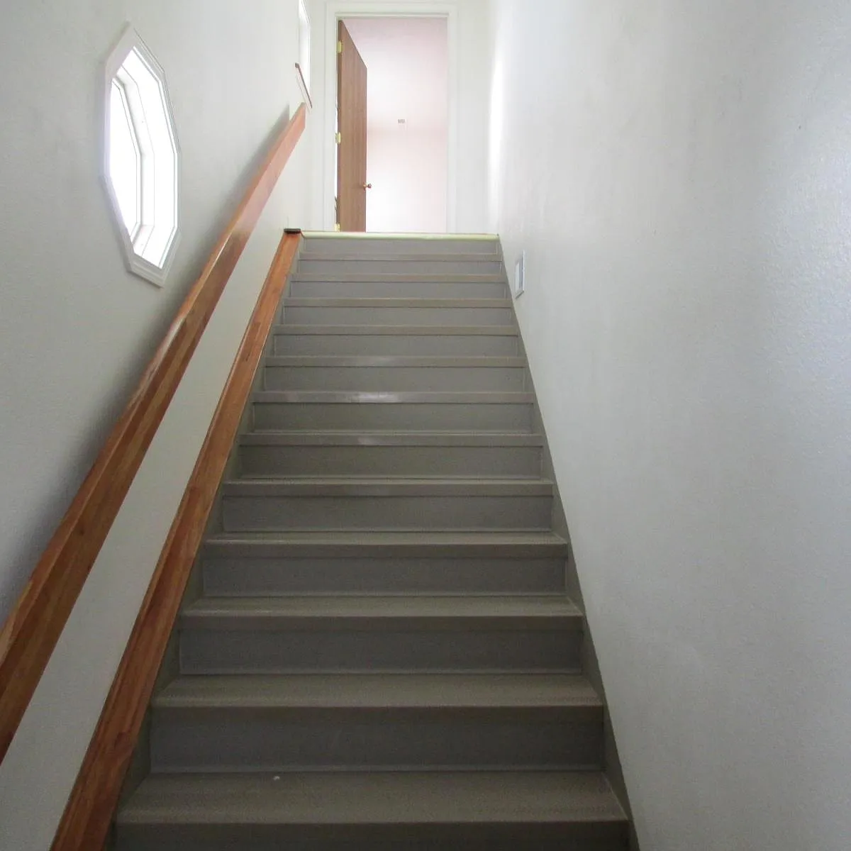 wide stairs - 2152 Frances St
