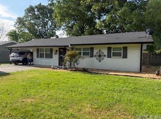 119 W 12th St, Dewitt, AR 72042