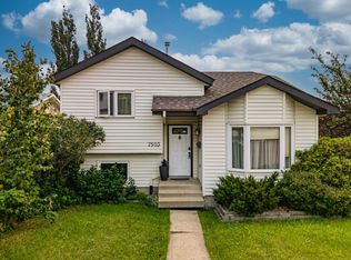 7503 190th St NW, Edmonton, AB T5T5H6