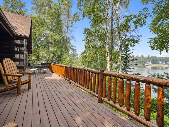 3rd image of 15464 Birch Narrows Rd