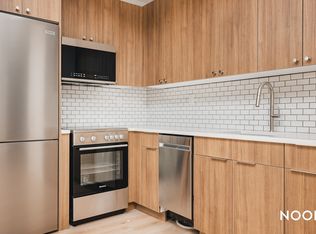 68 Gold St #2G, Brooklyn, NY 11201
