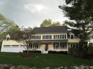 15 Muskett Ln, Walpole, MA 02081