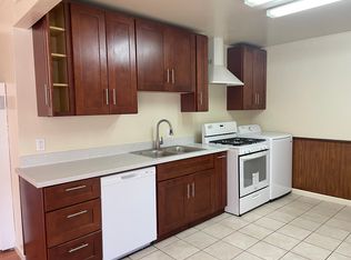 472 Schafer Rd, Hayward, CA 94544