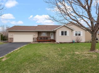 1230 Leo Ln, Buffalo, MN 55313