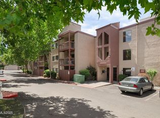 2955 Lakeside Dr UNIT 136, Reno, NV 89509
