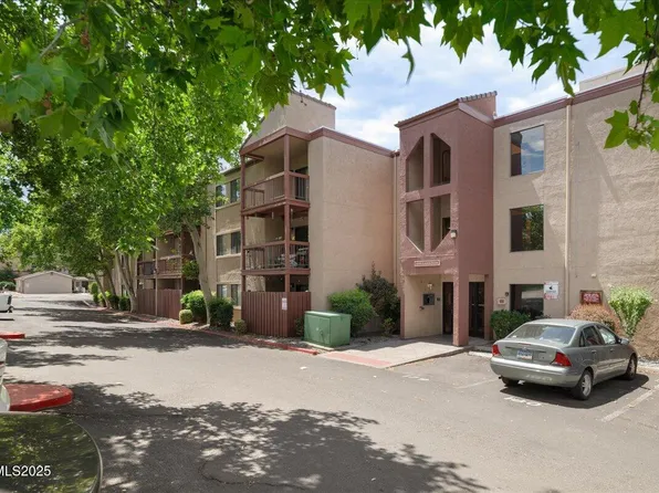 2955 Lakeside Dr Unit 136, Reno, NV 89509