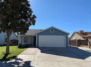 328 Blue Ridge Ln, San Jacinto, CA 92583