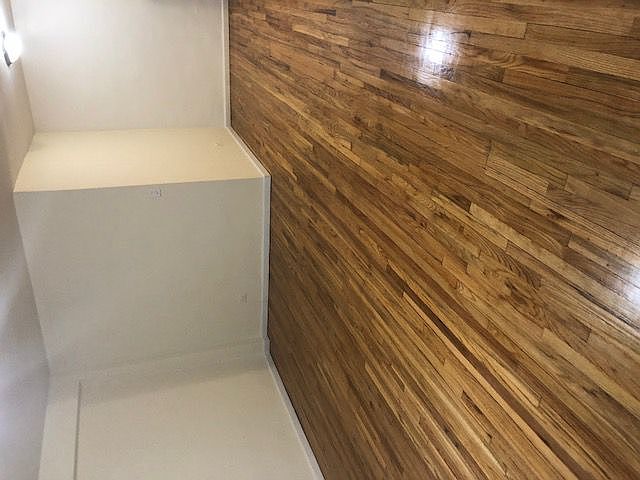 2nd image of 14026 Franklin Ave APT 5E