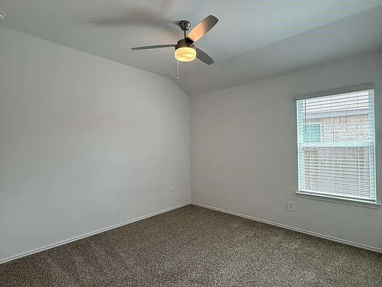 5037 Almond Terrace Dr — Photo 4