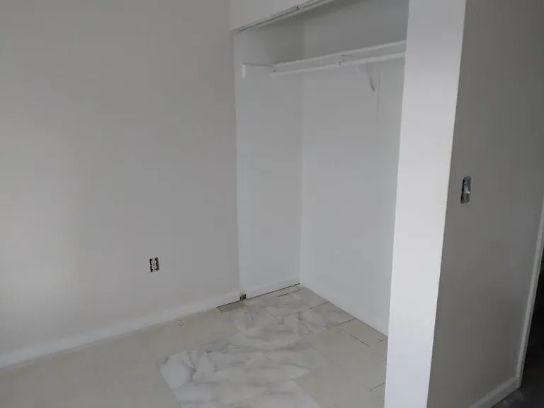 2541 S Myrtle Ave #C — Photo 11